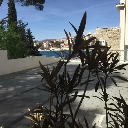 Destine * Rogoznica (Sibenik-Knin)